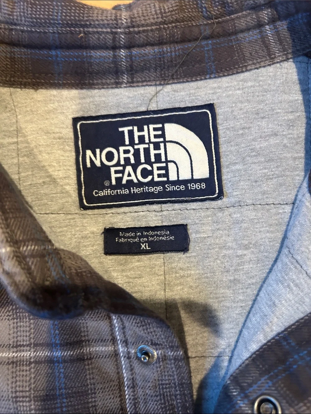 The North Face Blue & Gray Plaid Lightweight Shirt Jacket